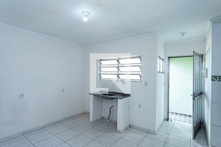 Sala e cozinha de casa para alugar com 1 quarto, 40m² em Vila Pereira Barreto, São Paulo