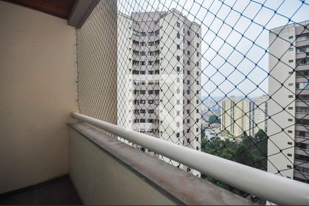 Varanda de apartamento para alugar com 2 quartos, 70m² em Jardim Maria Rosa, Taboão da Serra