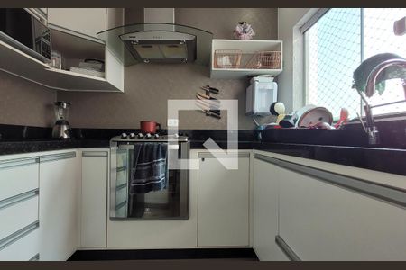 Apartamento para alugar com 80m², 2 quartos e 1 vaga Apartamento para alugar com 80m², 2 quartos e 1 vagaCozinha