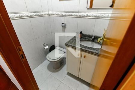 Lavabo  de casa à venda com 5 quartos, 250m² em Vila Sonia, São Paulo