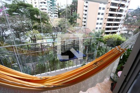 varanda de apartamento à venda com 3 quartos, 80m² em Real Parque, São Paulo