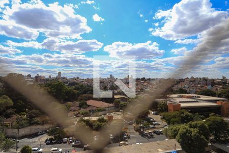 Sala - Vista  de apartamento para alugar com 3 quartos, 70m² em Santa Efigênia, Belo Horizonte