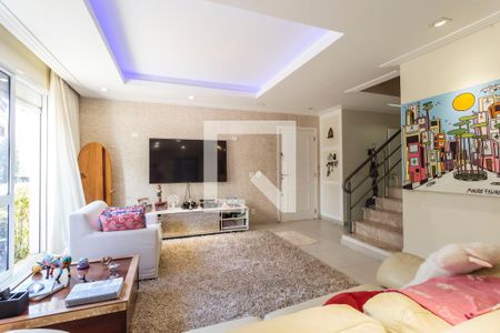 Sala de casa de condomínio à venda com 4 quartos, 210m² em Indianópolis, São Paulo