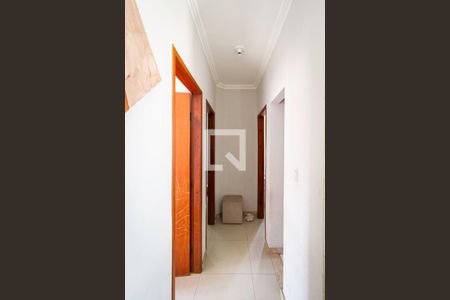 Corredor de apartamento à venda com 3 quartos, 120m² em São João Batista (venda Nova), Belo Horizonte