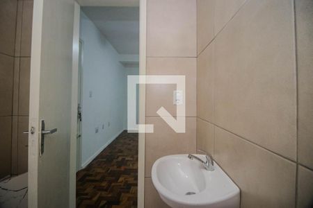 Banheiro de kitnet/studio à venda com 1 quarto, 27m² em Jardim Dona Leopoldina, Porto Alegre