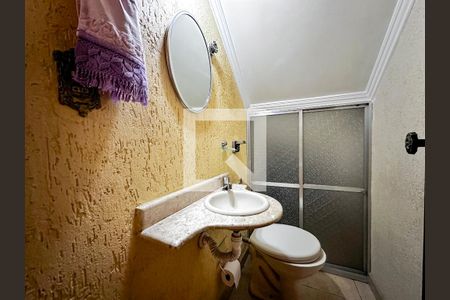 Lavabo de casa à venda com 3 quartos, 130m² em Jardim Aeroporto, São Paulo