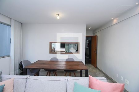 Sala de apartamento à venda com 2 quartos, 65m² em Lourdes, Belo Horizonte