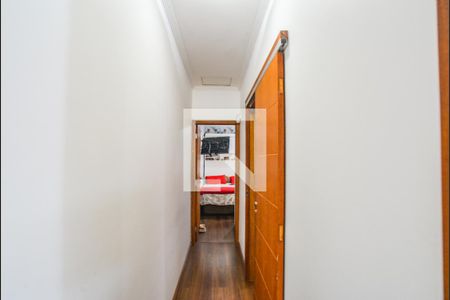 Corredor de casa à venda com 3 quartos, 100m² em Casa Branca, Santo André