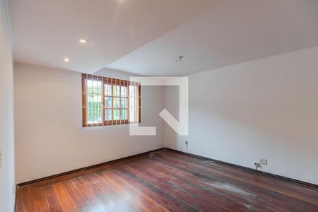 Sala de casa para alugar com 5 quartos, 160m² em Aberta dos Morros, Porto Alegre