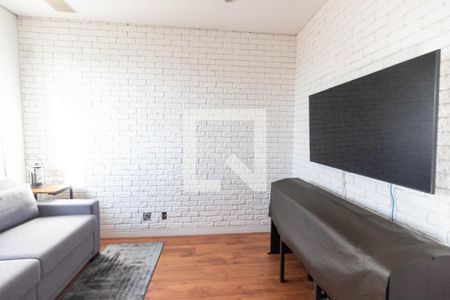 Sala de vídeo de apartamento para alugar com 3 quartos, 93m² em Lauzane Paulista, São Paulo