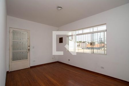 Casa à venda com 100m², 3 quartos e 2 vagasSala