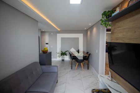 Sala de apartamento à venda com 2 quartos, 46m² em Vila Carmosina, São Paulo