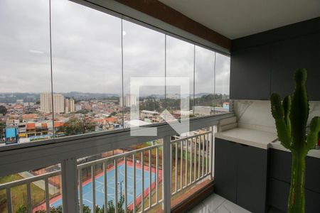 Sala / Varanda de apartamento à venda com 2 quartos, 46m² em Vila Carmosina, São Paulo