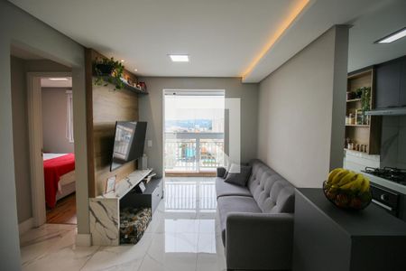 Sala de apartamento à venda com 2 quartos, 46m² em Vila Carmosina, São Paulo