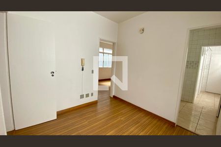 Sala 2 de apartamento para alugar com 3 quartos, 100m² em Cidade Jardim, Belo Horizonte