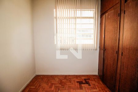 Sala de apartamento para alugar com 3 quartos, 100m² em Santo Antônio, Belo Horizonte