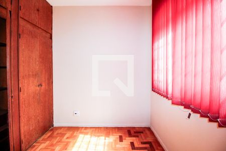 Quarto 1 de apartamento para alugar com 3 quartos, 100m² em Santo Antônio, Belo Horizonte