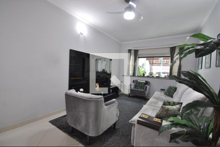 Sala de casa à venda com 3 quartos, 220m² em Parque Edu Chaves, São Paulo