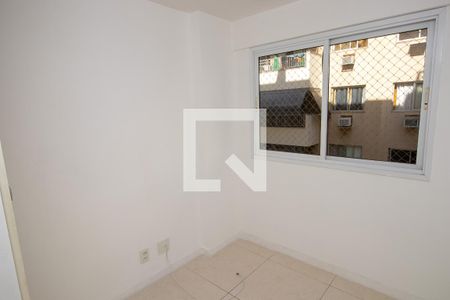 Quarto 1 de apartamento para alugar com 2 quartos, 60m² em Anil, Rio de Janeiro