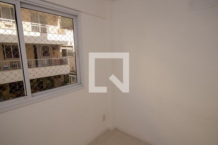 Quarto 1 de apartamento para alugar com 2 quartos, 60m² em Anil, Rio de Janeiro