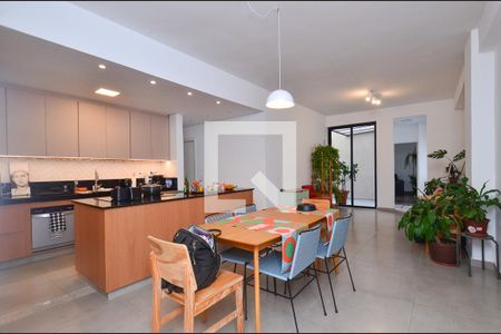 Sala 2 ambientes de apartamento à venda com 3 quartos, 145m² em Santo Antônio, Belo Horizonte