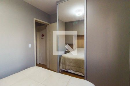 Quarto 1 de apartamento à venda com 2 quartos, 50m² em Vila Carmosina, São Paulo