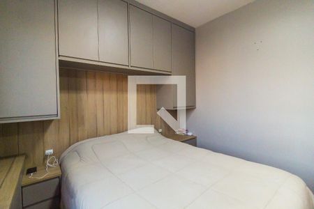 Quarto 1 de apartamento à venda com 2 quartos, 50m² em Vila Carmosina, São Paulo