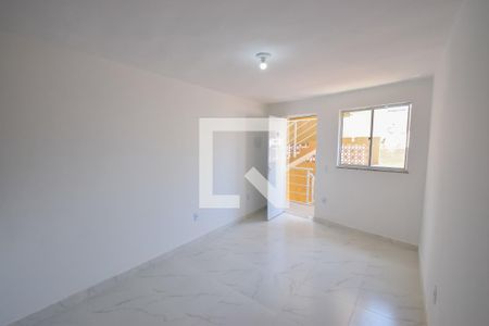 Sala de casa de condomínio para alugar com 1 quarto, 34m² em Piedade, Rio de Janeiro