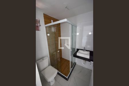 Banheiro de casa de condomínio para alugar com 1 quarto, 30m² em Piedade, Rio de Janeiro