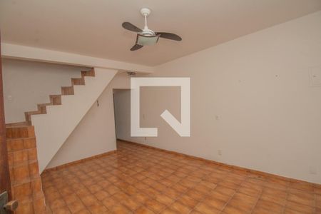 Sala  de casa para alugar com 3 quartos, 125m² em Jardim Santa Adélia, São Paulo