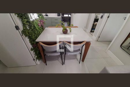 Sala de apartamento à venda com 2 quartos, 38m² em Presidente Altino, Osasco