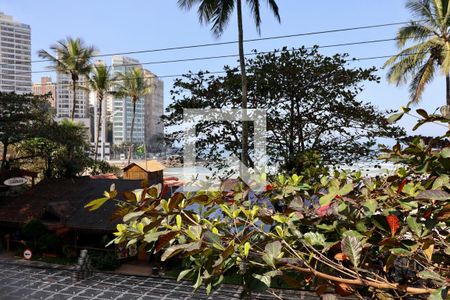 Vista de apartamento para alugar com 3 quartos, 190m² em Centro, Guarujá