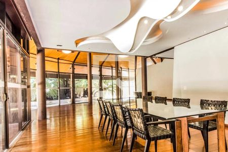 Sala de casa à venda com 3 quartos, 735m² em Cidade Jardim, Belo Horizonte