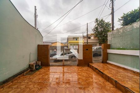 Vista da Sala de casa à venda com 3 quartos, 117m² em Vila Scarpelli, Santo André