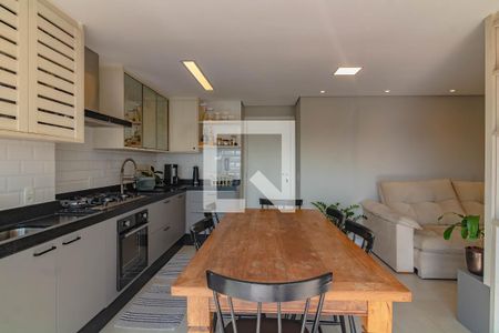 Cozinha de apartamento à venda com 2 quartos, 56m² em Jardim Prudência, São Paulo