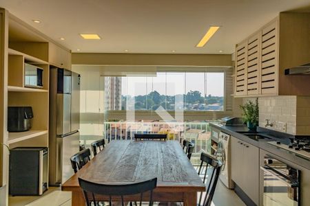 Cozinha de apartamento à venda com 2 quartos, 56m² em Jardim Prudência, São Paulo