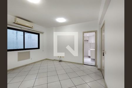 Sala de apartamento à venda com 2 quartos, 70m² em Maracanã, Rio de Janeiro