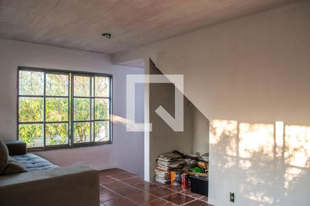 Sala de casa à venda com 2 quartos, 500m² em Partenon, Porto Alegre