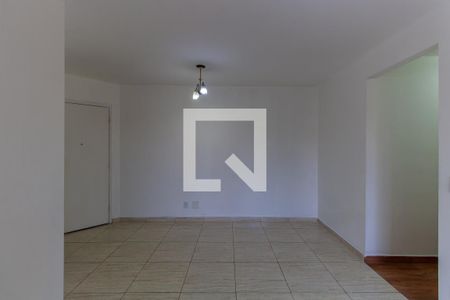 Sala de apartamento à venda com 2 quartos, 52m² em Sítio Pinheirinho, São Paulo