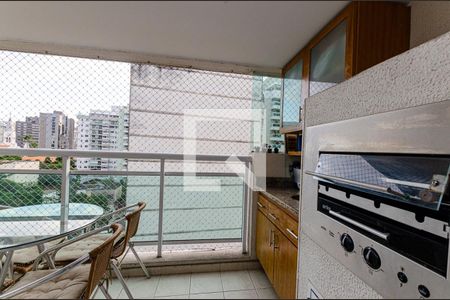 Sala de apartamento à venda com 2 quartos, 70m² em Santa Rosa, Niterói