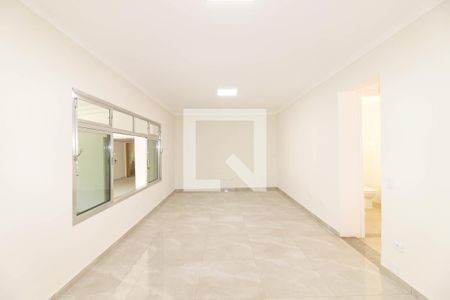 Casa à venda com 189m², 3 quartos e 2 vagasSala