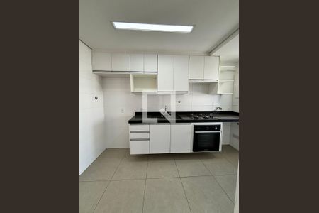 Cozinha de apartamento à venda com 1 quarto, 53m² em Alphaville Industrial, Barueri