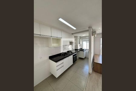 Cozinha de apartamento à venda com 1 quarto, 53m² em Alphaville Industrial, Barueri