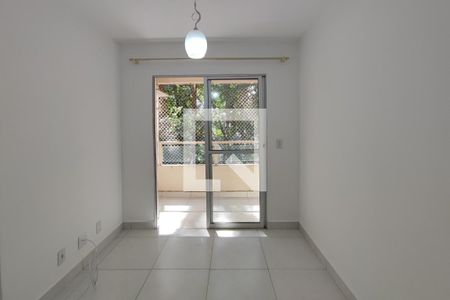 Sala de apartamento para alugar com 2 quartos, 51m² em Jardim Nova Europa, Campinas