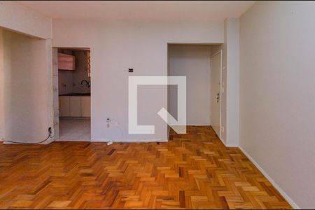 Sala de apartamento à venda com 3 quartos, 78m² em Padre Eustáquio, Belo Horizonte