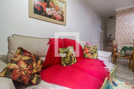 Sala de TV de apartamento à venda com 2 quartos, 61m² em Jardim Tupanci, Barueri