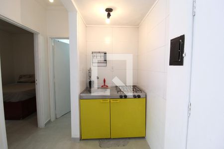 Sala/Cozinha de kitnet/studio para alugar com 1 quarto, 37m² em Indianópolis, São Paulo