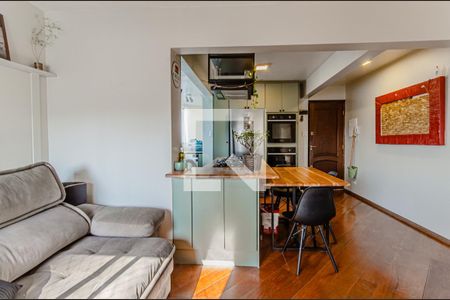 Sala de apartamento à venda com 2 quartos, 68m² em Aclimação, São Paulo