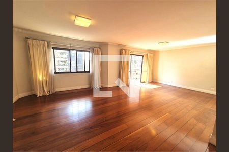 Apartamento à venda com 4 quartos, 219m² em Jardim Europa, São Paulo