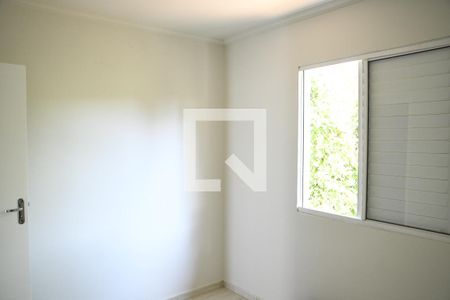 Quarto de casa de condomínio para alugar com 2 quartos, 68m² em Vila Monte Serrat, Cotia